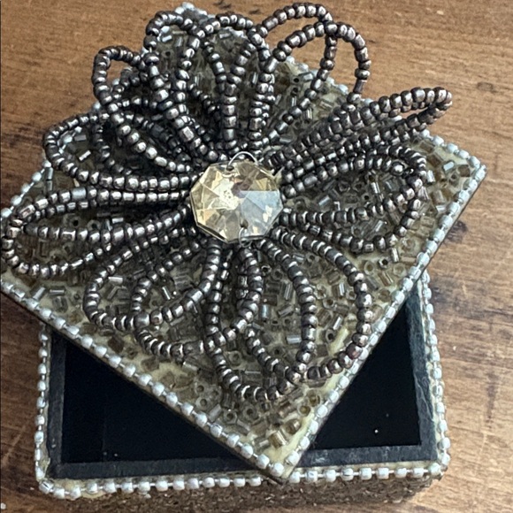 Elegant Hand-Beaded Trinket Jewelry Keepsake Box Floral Lid |  Neutral Tones - Picture 5 of 12
